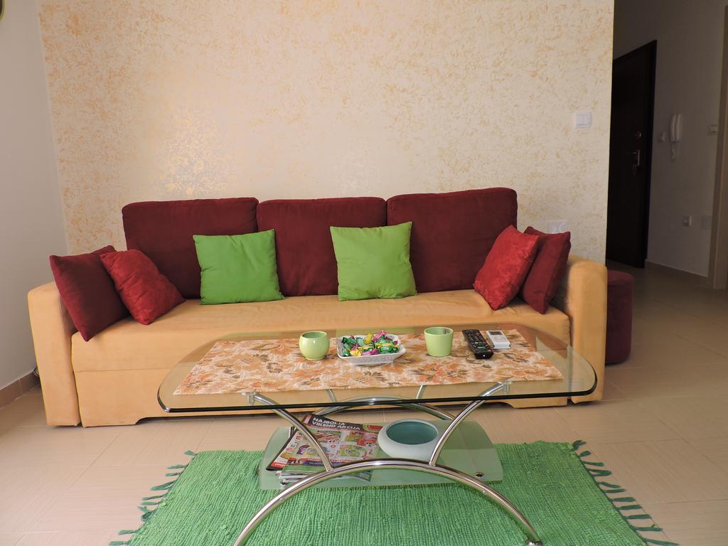 Apartman Legin Fazana Luaran gambar
